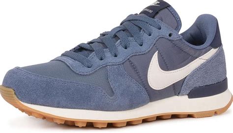 nike internationlist dames donkerblauw|nike women's internationalist sneakers.